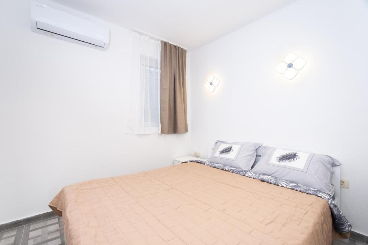 Boka 2 Apartment Krasići Ngoại thất bức ảnh