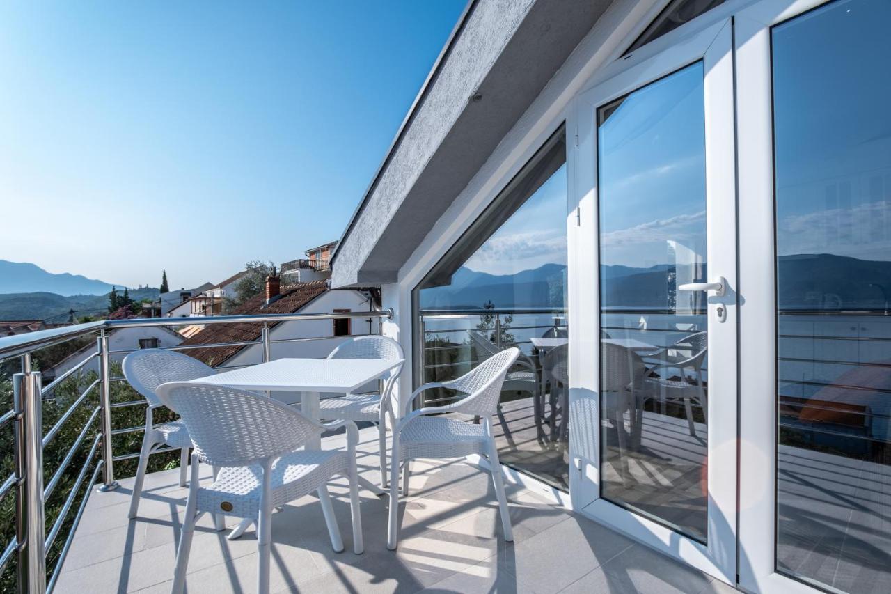 Boka 2 Apartment Krasići Ngoại thất bức ảnh