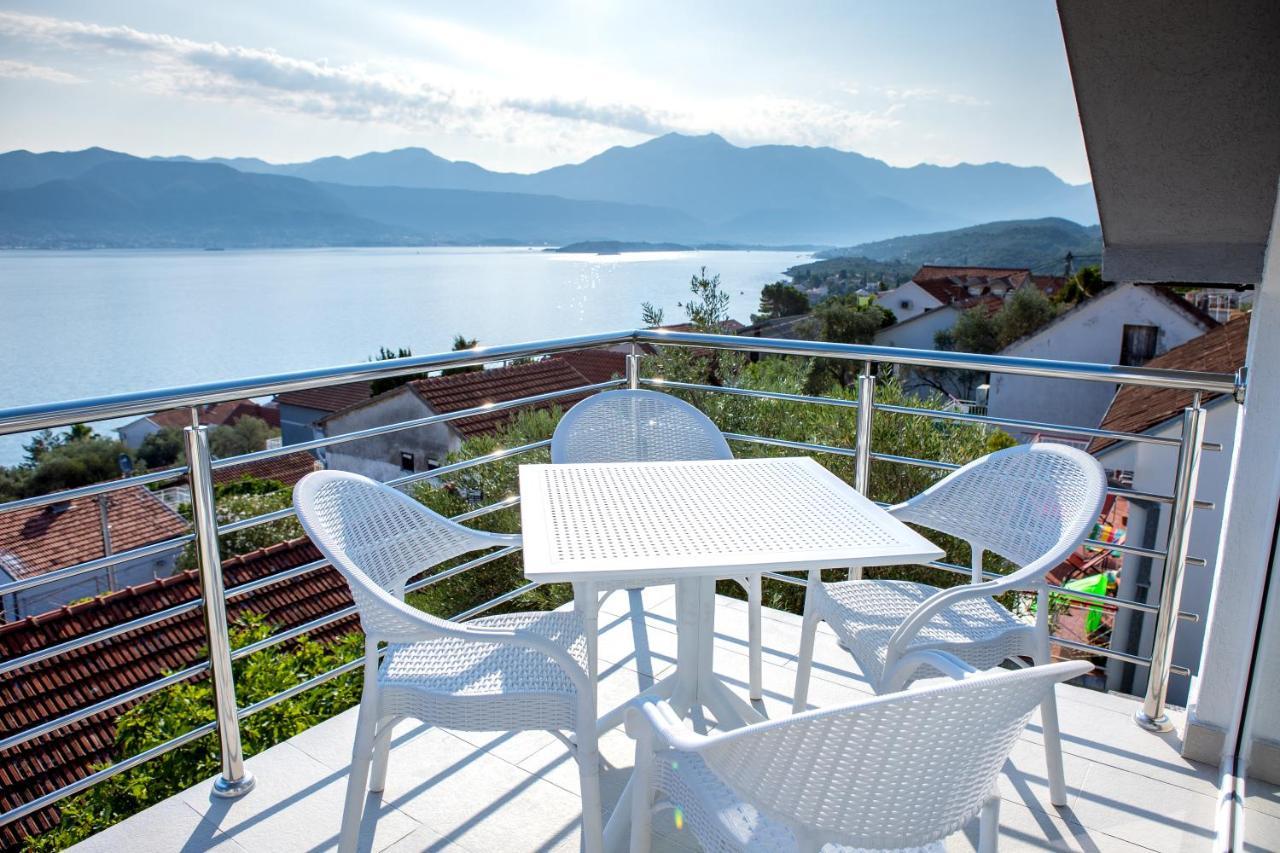 Boka 2 Apartment Krasići Ngoại thất bức ảnh