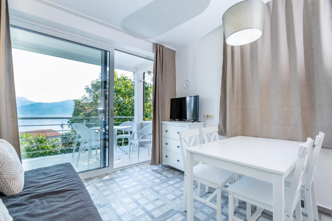 Boka 2 Apartment Krasići Ngoại thất bức ảnh